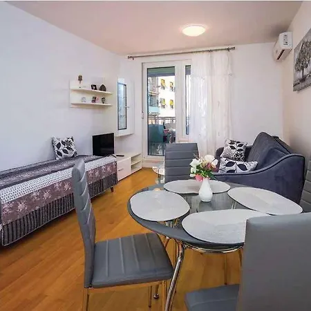 In 38963 Apartamento Rijeka