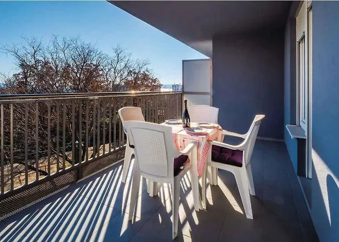 In 38963 Apartman Rijeka
